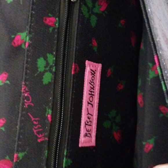 Betsey johnson eye purse - Picture 3 of 8